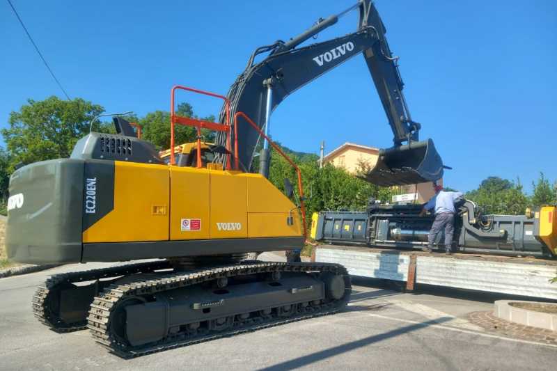 OmecoHub - Immagine VOLVO EC220ENL